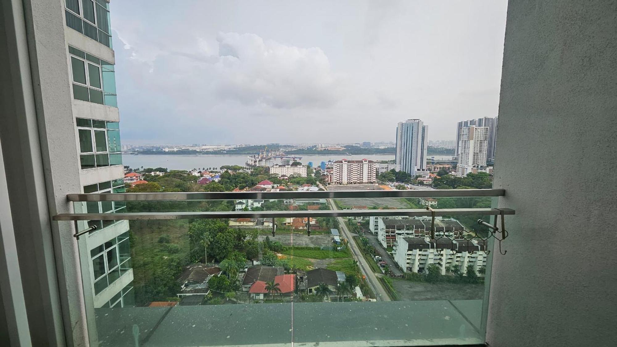 Paragon Suites Studios With Private Jacuzzi Near Ciq Rts Johor Bahru Luaran gambar