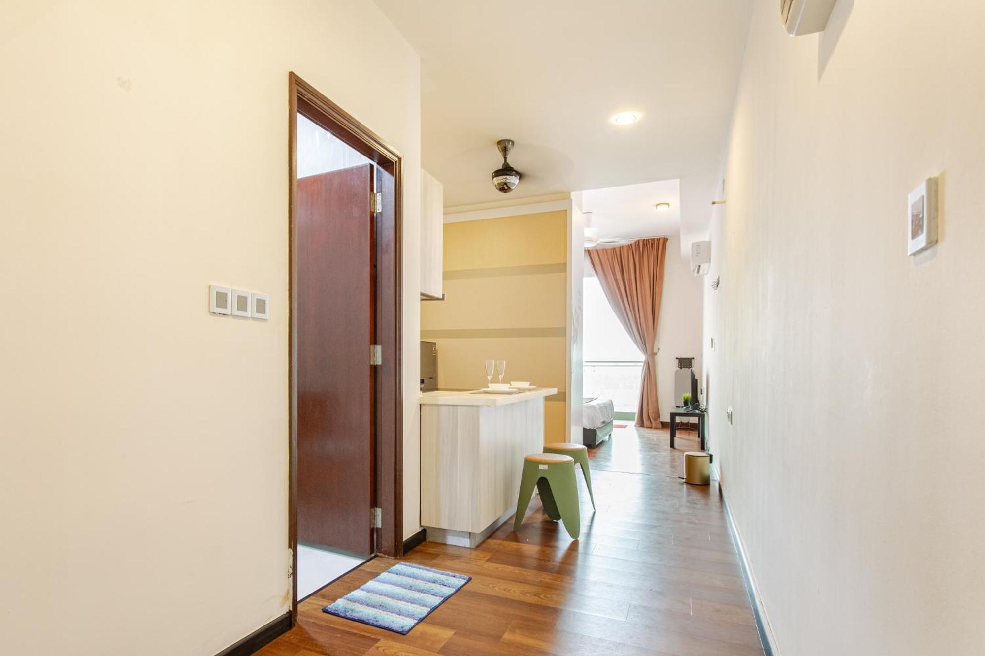 Paragon Suites Studios With Private Jacuzzi Near Ciq Rts Johor Bahru Luaran gambar