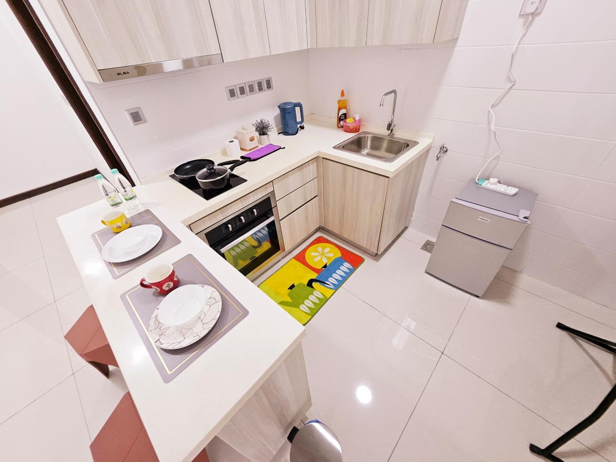 Paragon Suites Studios With Private Jacuzzi Near Ciq Rts Johor Bahru Luaran gambar
