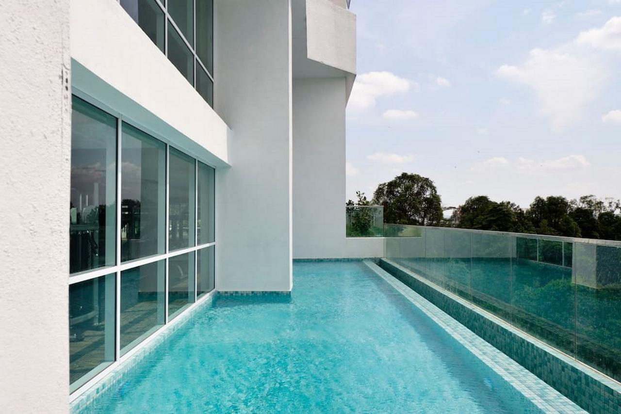 Paragon Suites Studios With Private Jacuzzi Near Ciq Rts Johor Bahru Luaran gambar